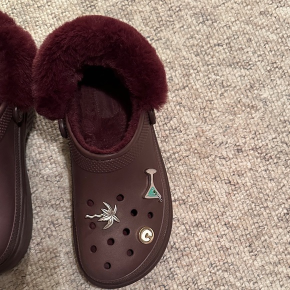 Sold - Picture 2 of 14